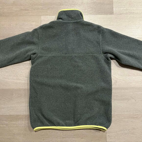 Patagonia Women's Lightweight Synchilla® Snap-T® Pullover - Picture 6 of 6